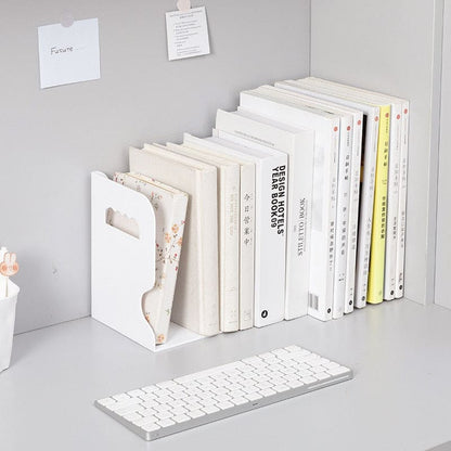 Space-Efficient Retractable Bookshelf